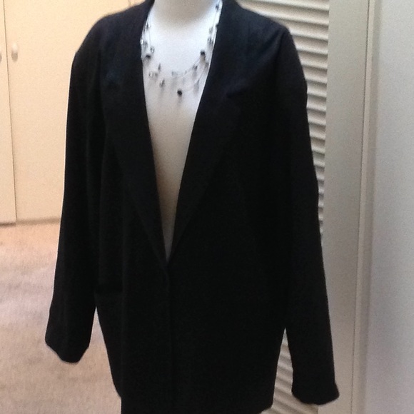 Black Boyfriend Blazer - Picture 1 of 6